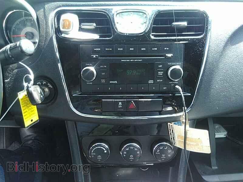 2014 Chrysler 200 - VIN: 1C3CCBBB5EN171906 - Фото 4