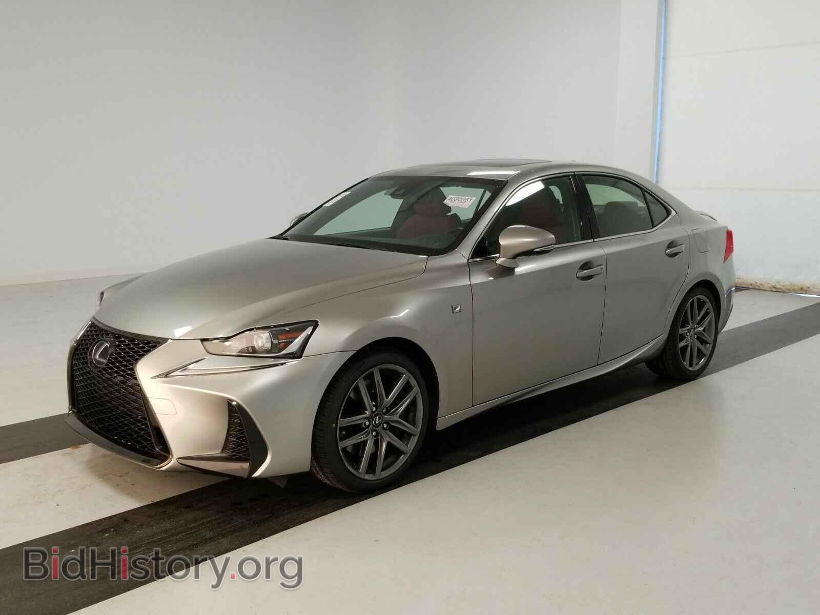 Фотография JTHBA1D27H5054674 - Lexus IS 2017
