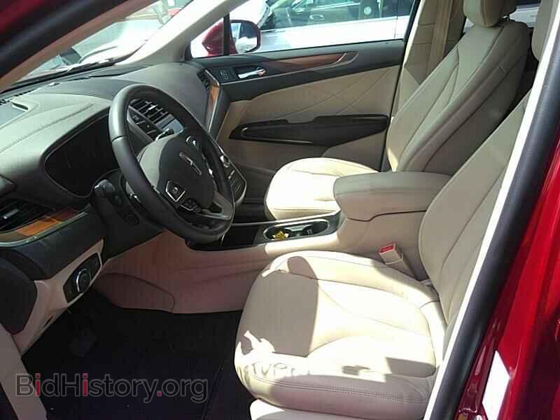 2019 Lincoln MKC - VIN: 5LMCJ2D96KUL10009 - Фото 3