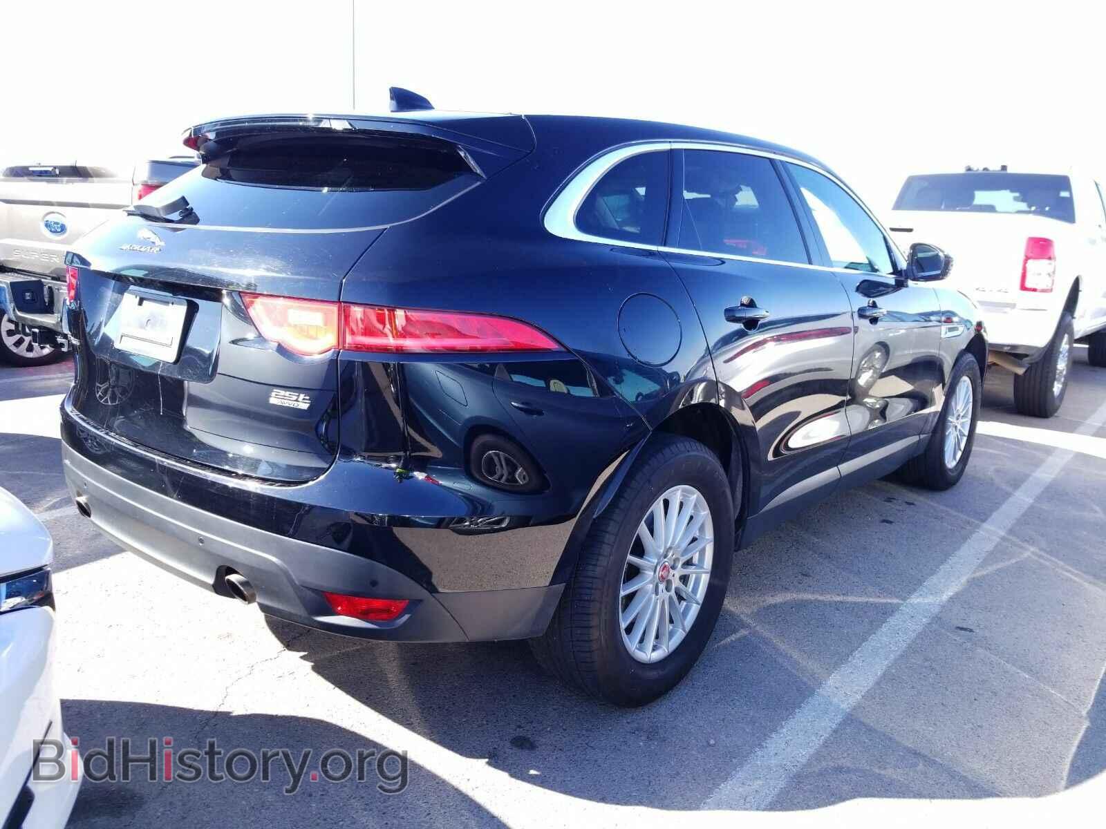 2019 Jaguar F-PACE - VIN: SADCS2FX9KA391450 - Фото 2