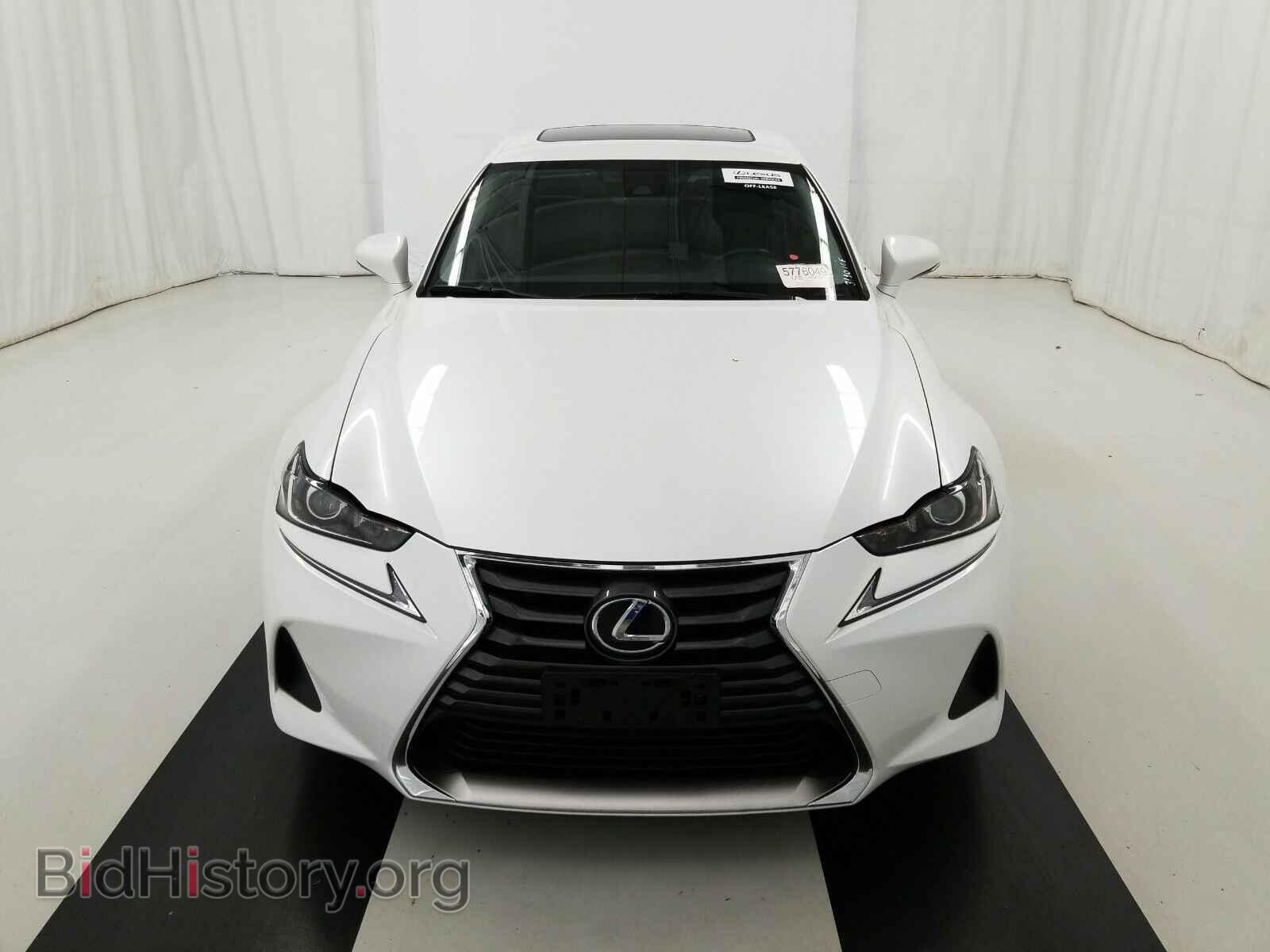 2017 Lexus IS - VIN: JTHCM1D24H5021899 - Фото 2