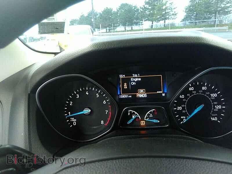 2016 Ford Focus - VIN: 1FADP3K28GL275983 - Photo 5