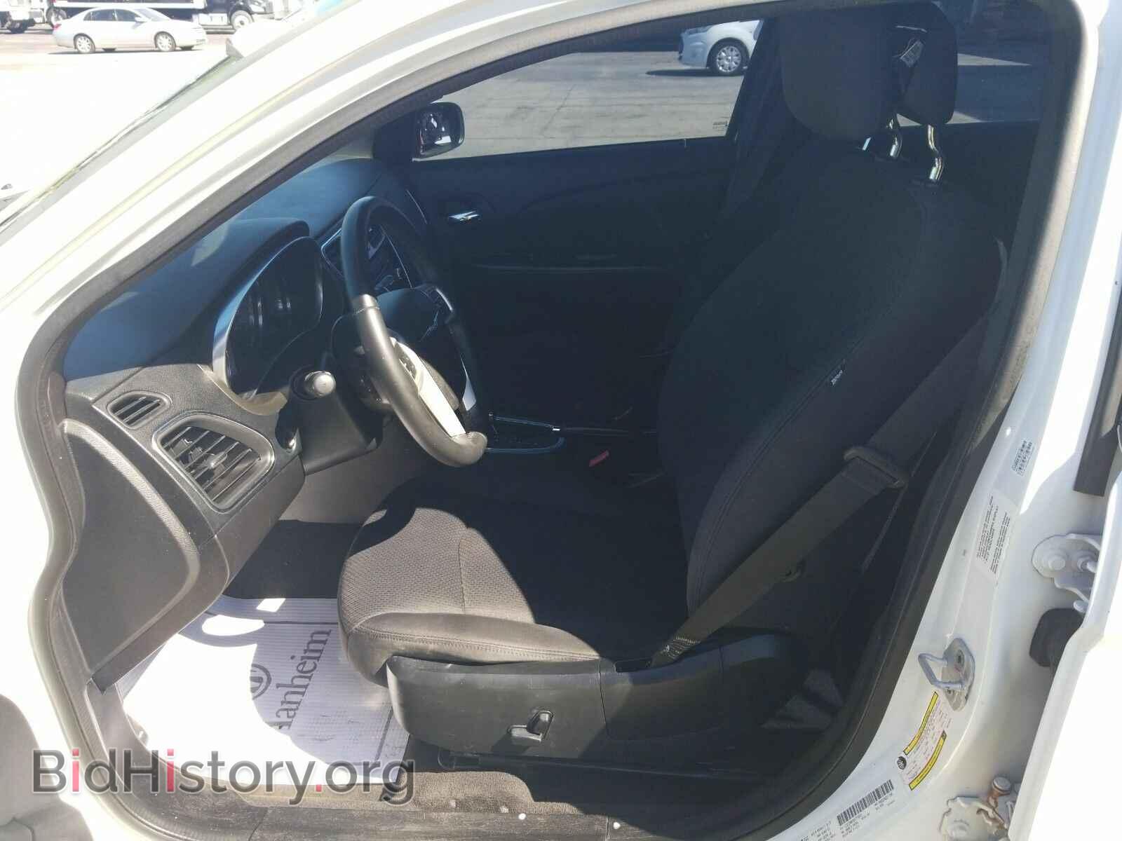 2013 Chrysler 200 - VIN: 1C3CCBBB3DN773072 - Фото 3