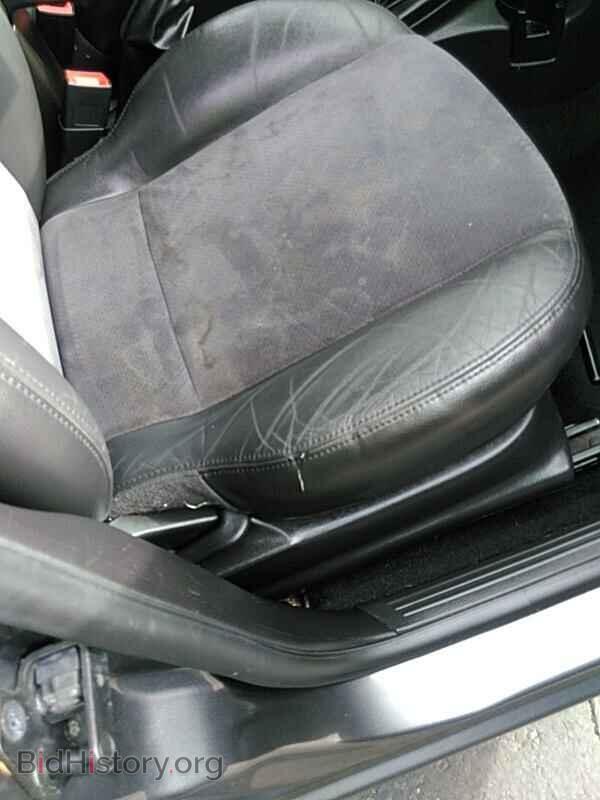 2007 Ford Focus - VIN: 1FAHP38Z87W159512 - Фото 9