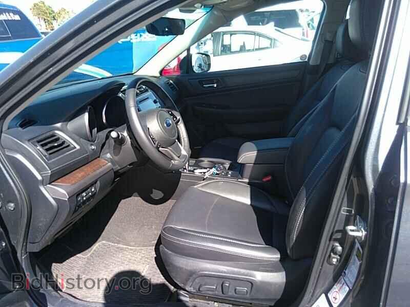 2019 Subaru Outback - VIN: 4S4BSANC2K3360041 - Фото 3