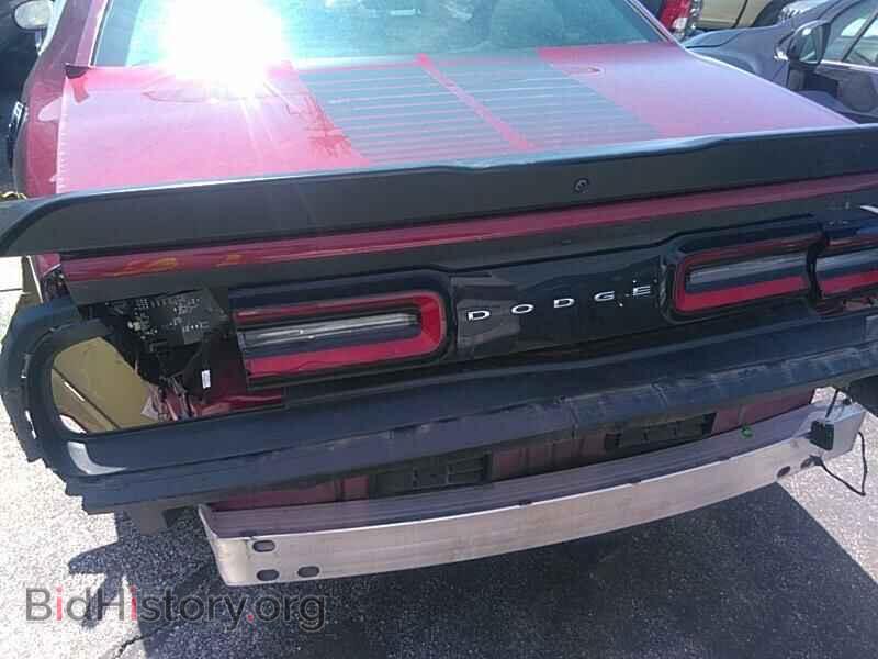2018 Dodge Challenger - VIN: 2C3CDZAG1JH309950 - Фото 7