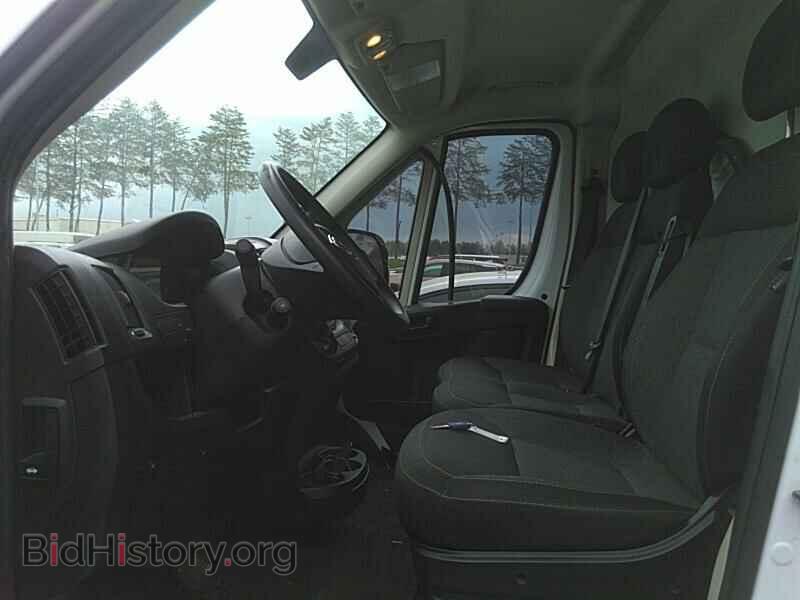 2016 Ram ProMaster Cargo Van - VIN: 3C6TRVDG9GE123716 - Фото 3
