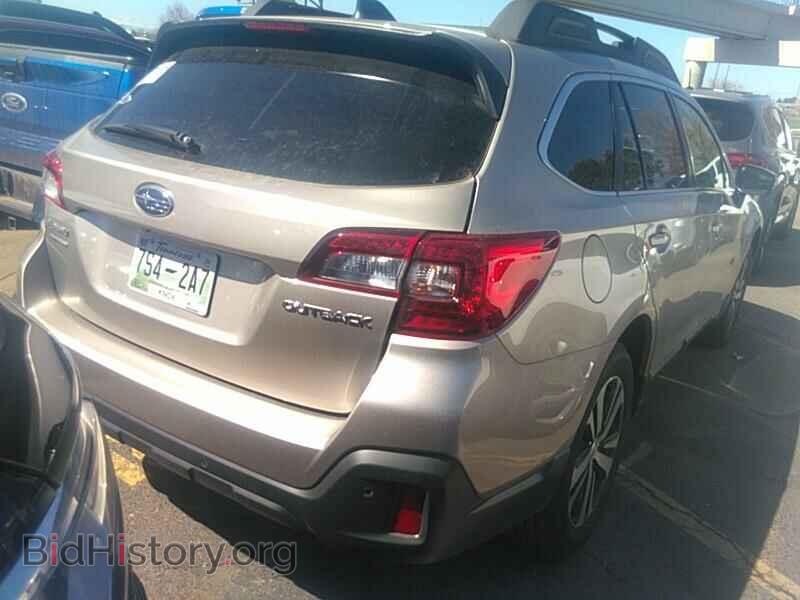 2019 Subaru Outback - VIN: 4S4BSANC1K3368535 - Фото 2