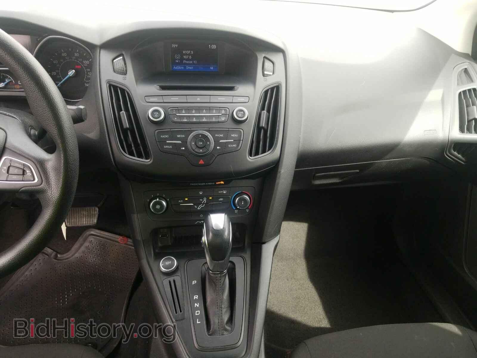 2016 Ford Focus - VIN: 1FADP3F23GL286481 - Фото 4