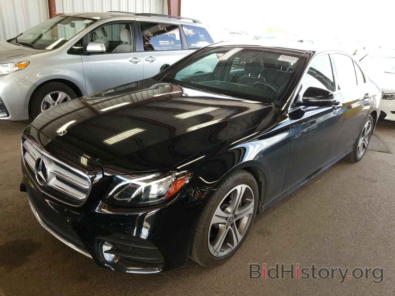 Photo WDDZF4JB4KA567506 - Mercedes-Benz E-Class 2019