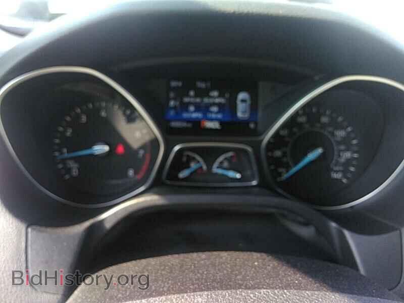 2017 Ford Focus - VIN: 1FADP3K2XHL251685 - Photo 5