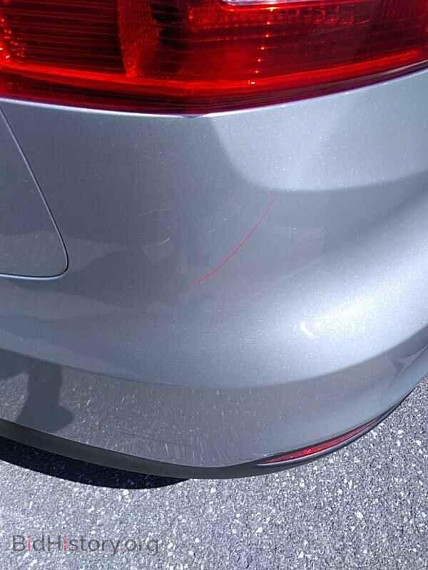 2016 Ford Focus - VIN: 1FADP3F2XGL396864 - Photo 9