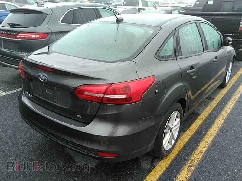 2017 Ford Focus - VIN: 1FADP3F28HL218310 - Photo 2
