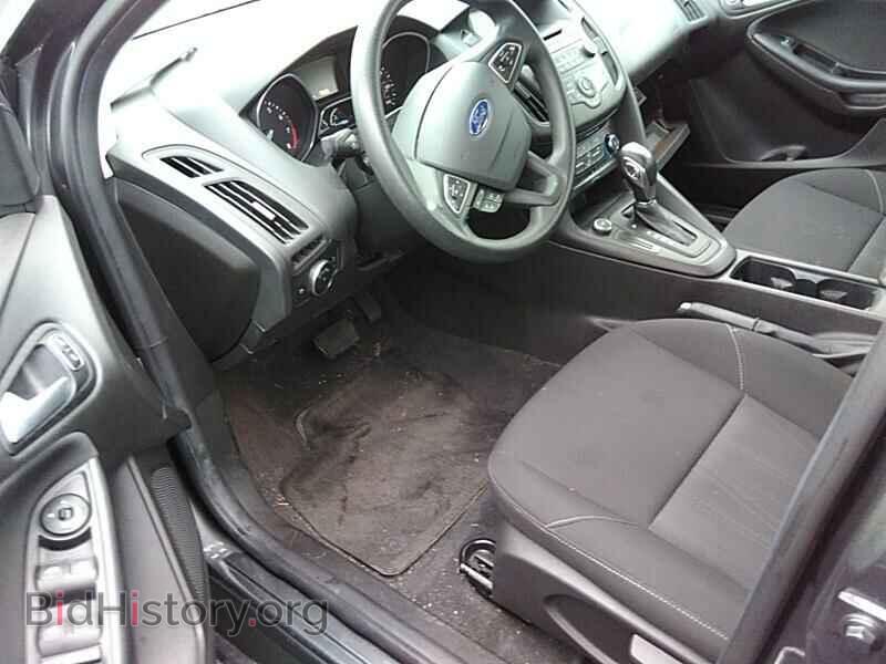 2016 Ford Focus - VIN: 1FADP3F27GL401387 - Фото 3