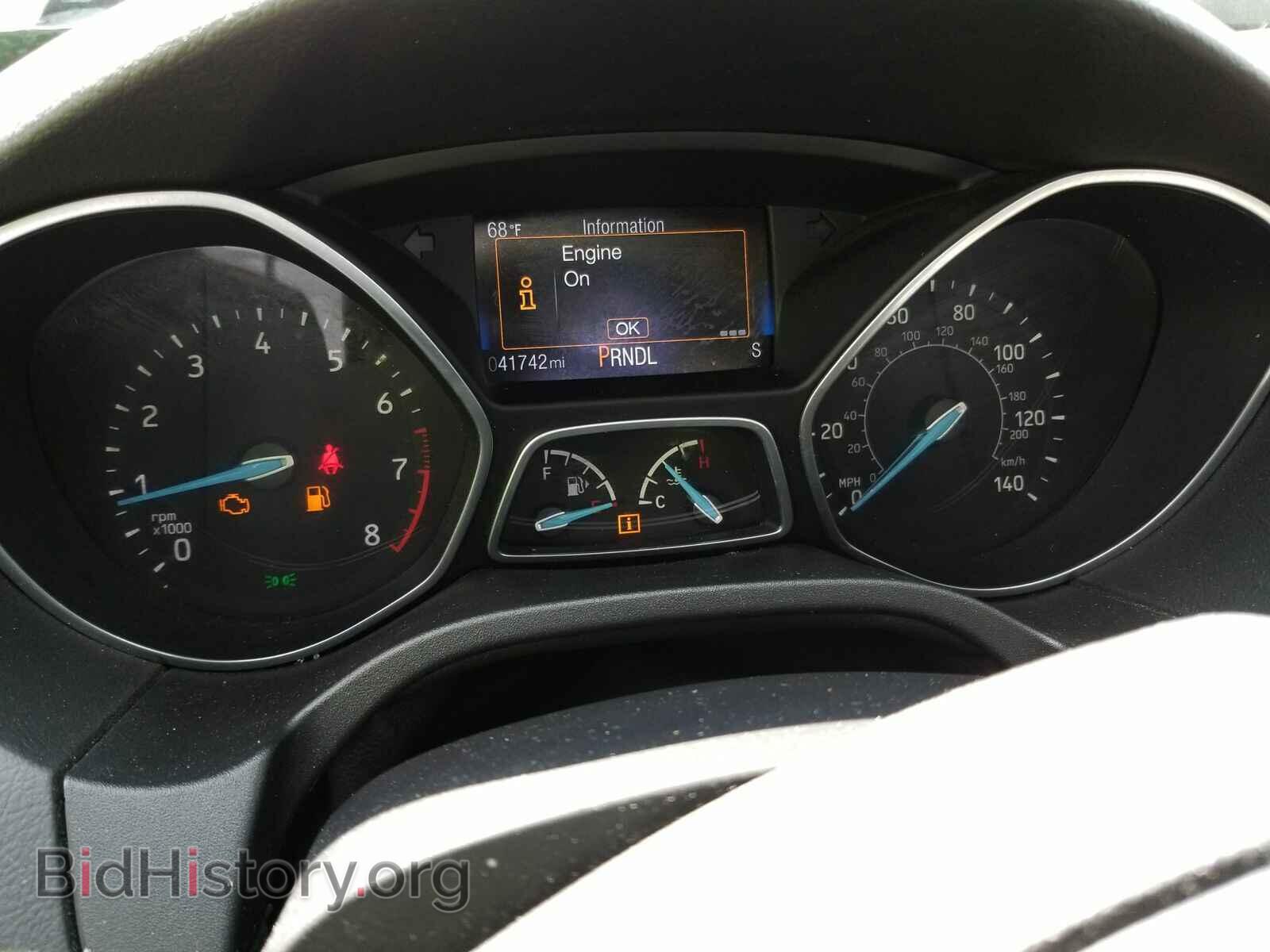2016 Ford Focus - VIN: 1FADP3F2XGL273534 - Фото 5