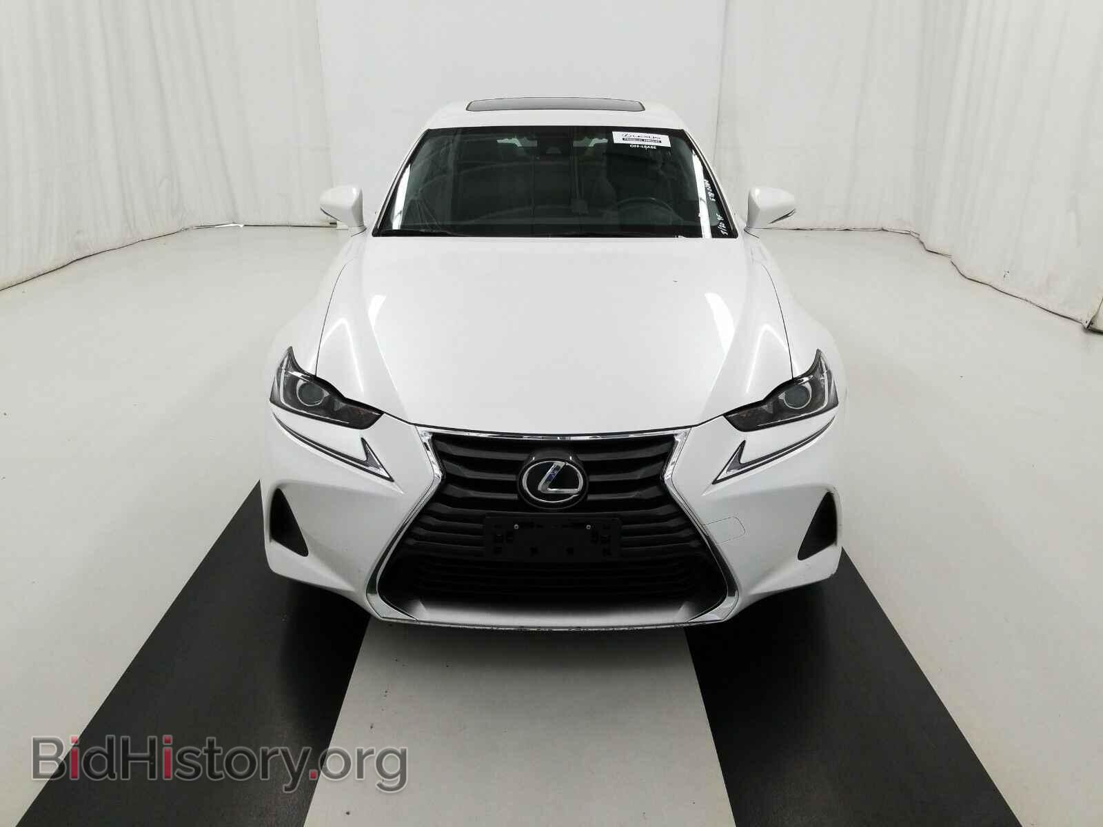 2017 Lexus IS - VIN: JTHCM1D21H5017471 - Фото 2