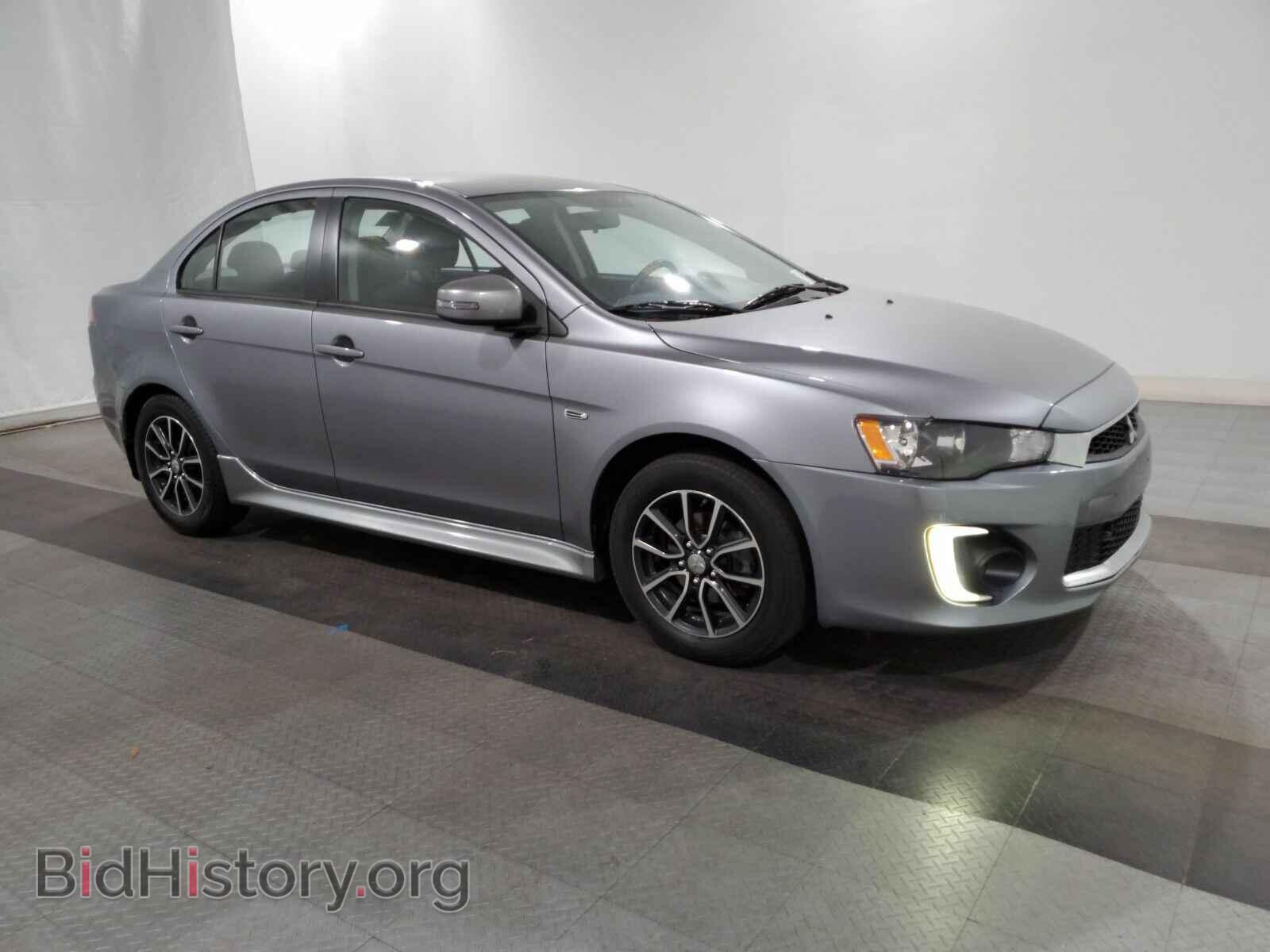 2017 Mitsubishi Lancer - VIN: JA32V2FW2HU000439 - Фото 3