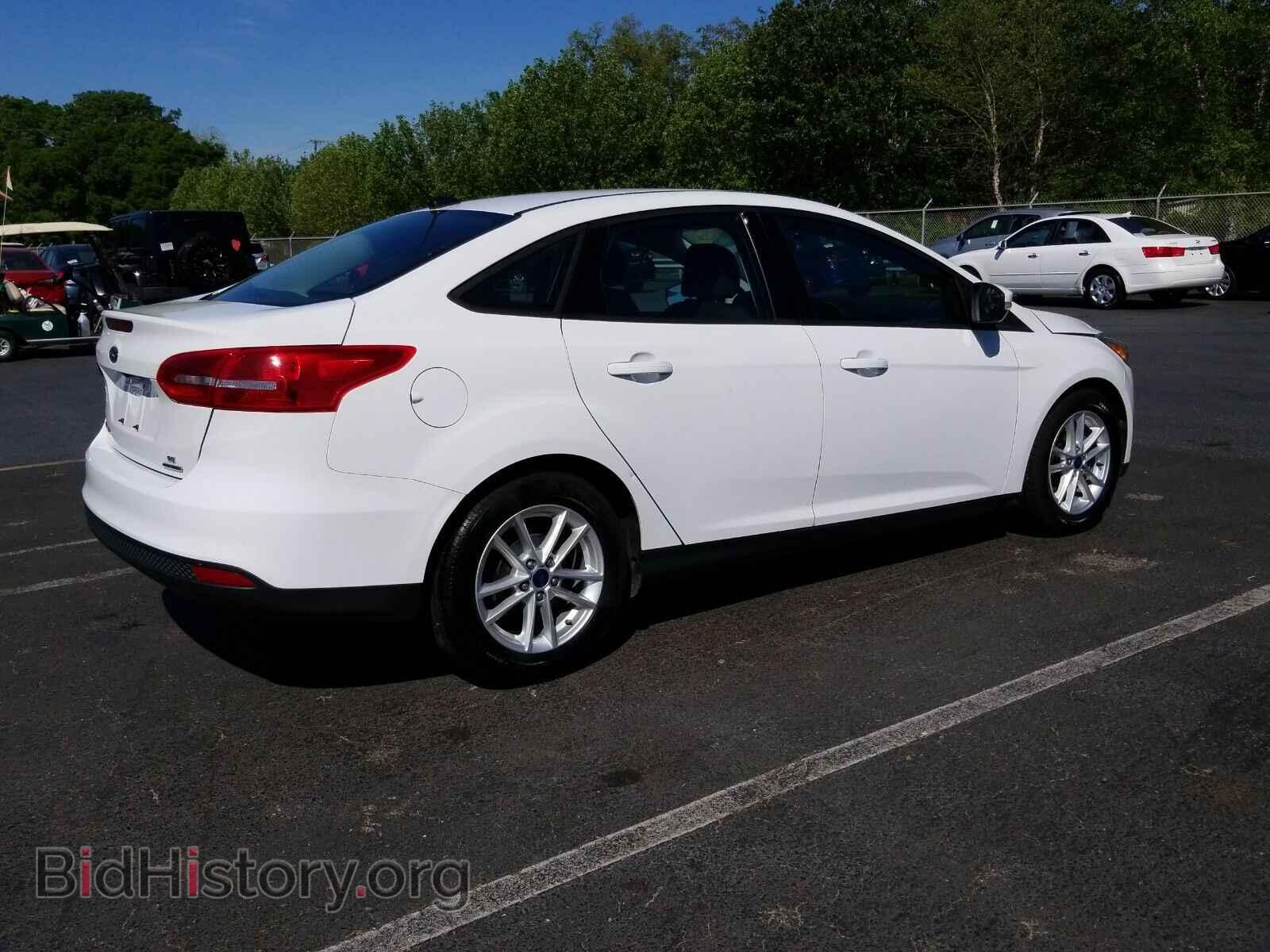 2016 Ford Focus - VIN: 1FADP3F29GL346344 - Фото 2