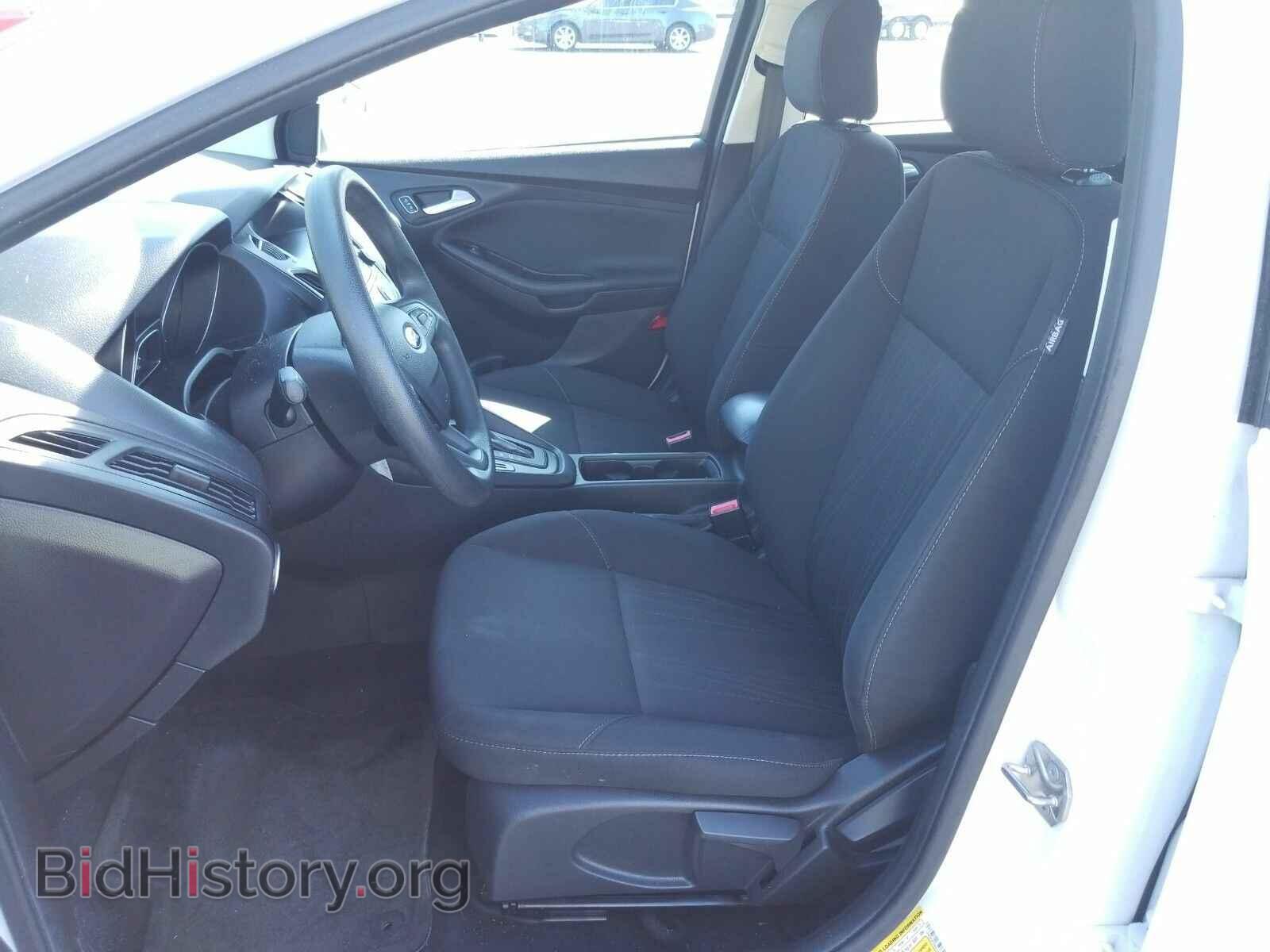2016 Ford Focus - VIN: 1FADP3F29GL346344 - Фото 3