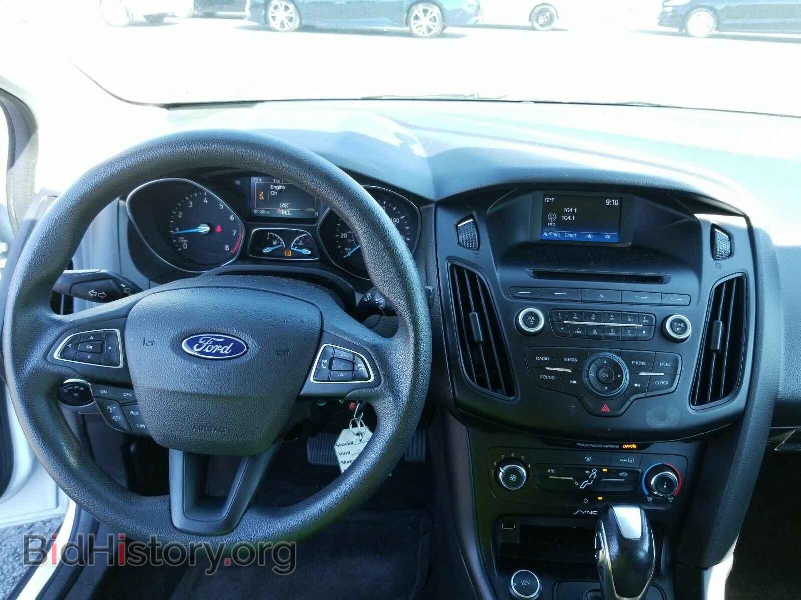 2016 Ford Focus - VIN: 1FADP3F29GL346344 - Фото 4