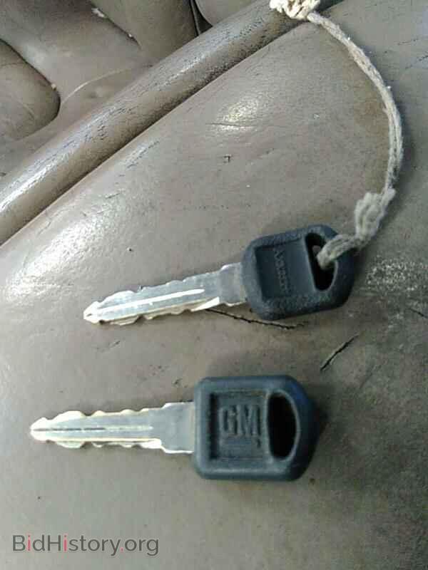 2000 GMC Denali - VIN: 1GKEK13R3YR130236 - Фото 8