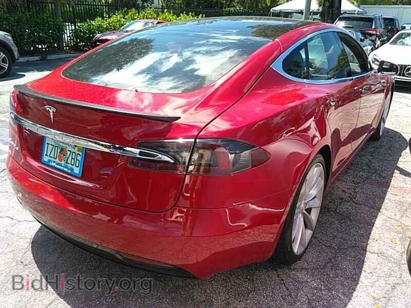2016 Tesla Model S - VIN: 5YJSA1E4XGF172524 - Фото 2