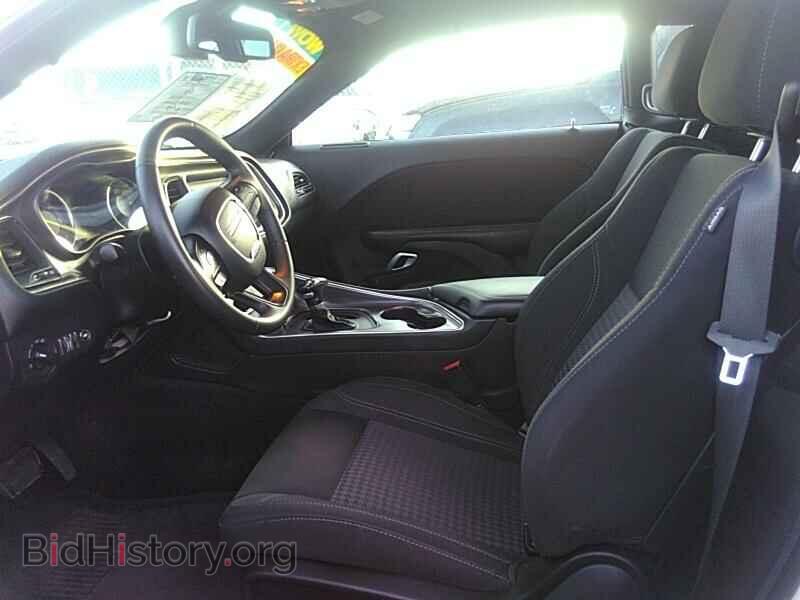 2018 Dodge Challenger - VIN: 2C3CDZAG7JH317745 - Фото 3