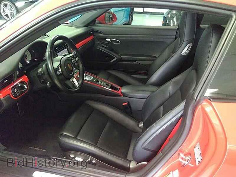 2017 Porsche 911 - VIN: WP0AA2A99HS107879 - Фото 3