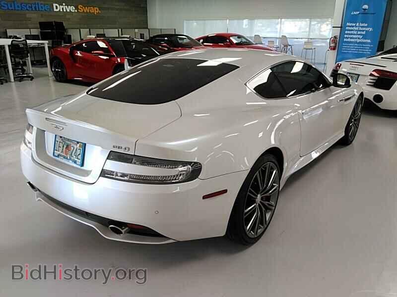 2015 Aston Martin DB9 - VIN: SCFFDAEM6FGA16353 - Фото 2
