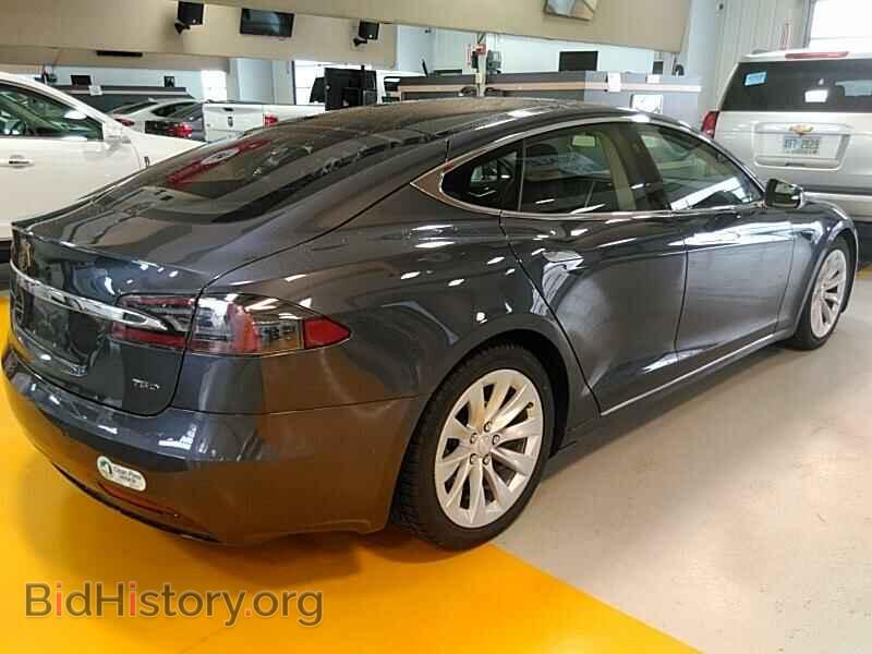 2016 Tesla Model S - VIN: 5YJSA1E27GF168039 - Фото 2