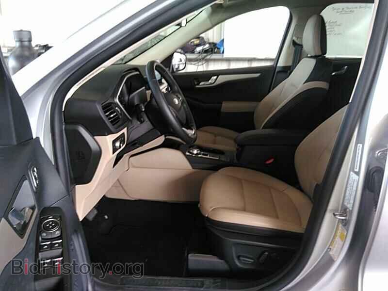 2020 Ford Escape - VIN: 1FMCU0H60LUA37097 - Фото 3