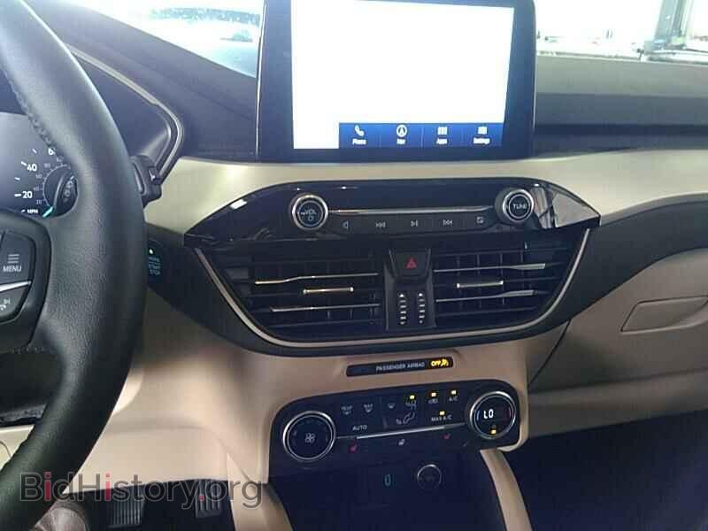 2020 Ford Escape - VIN: 1FMCU0H60LUA37097 - Фото 4