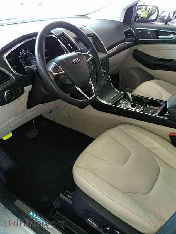 2019 Ford Edge - VIN: 2FMPK3K99KBC24757 - Photo 3