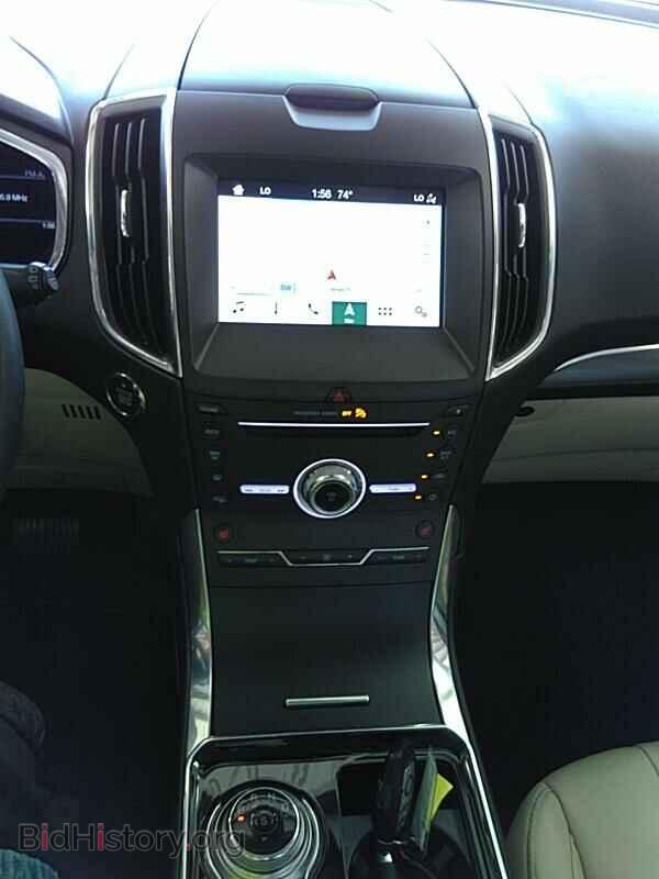 2019 Ford Edge - VIN: 2FMPK3K99KBC24757 - Photo 4
