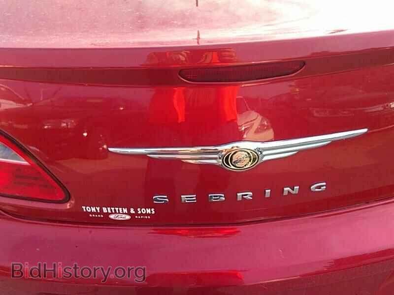 2010 Chrysler Sebring - VIN: 1C3CC4FB5AN210607 - Photo 7
