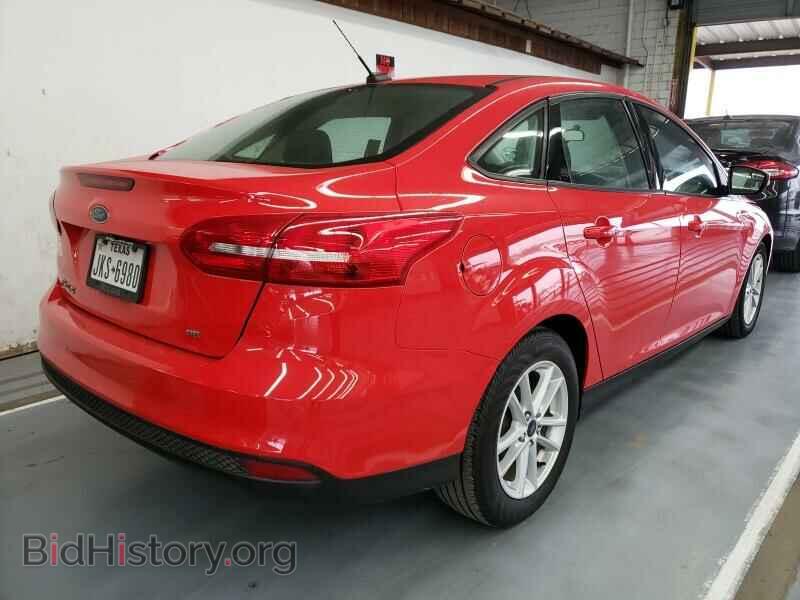 2017 Ford Focus - VIN: 1FADP3F27HL244428 - Фото 2