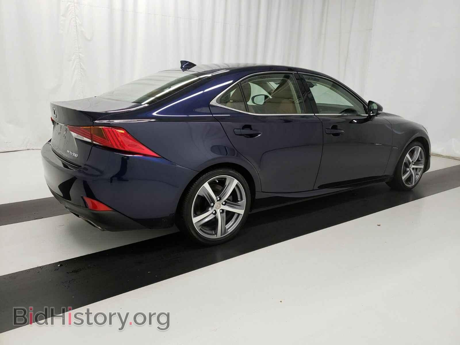 2017 Lexus IS - VIN: JTHCM1D20H5019454 - Фото 4