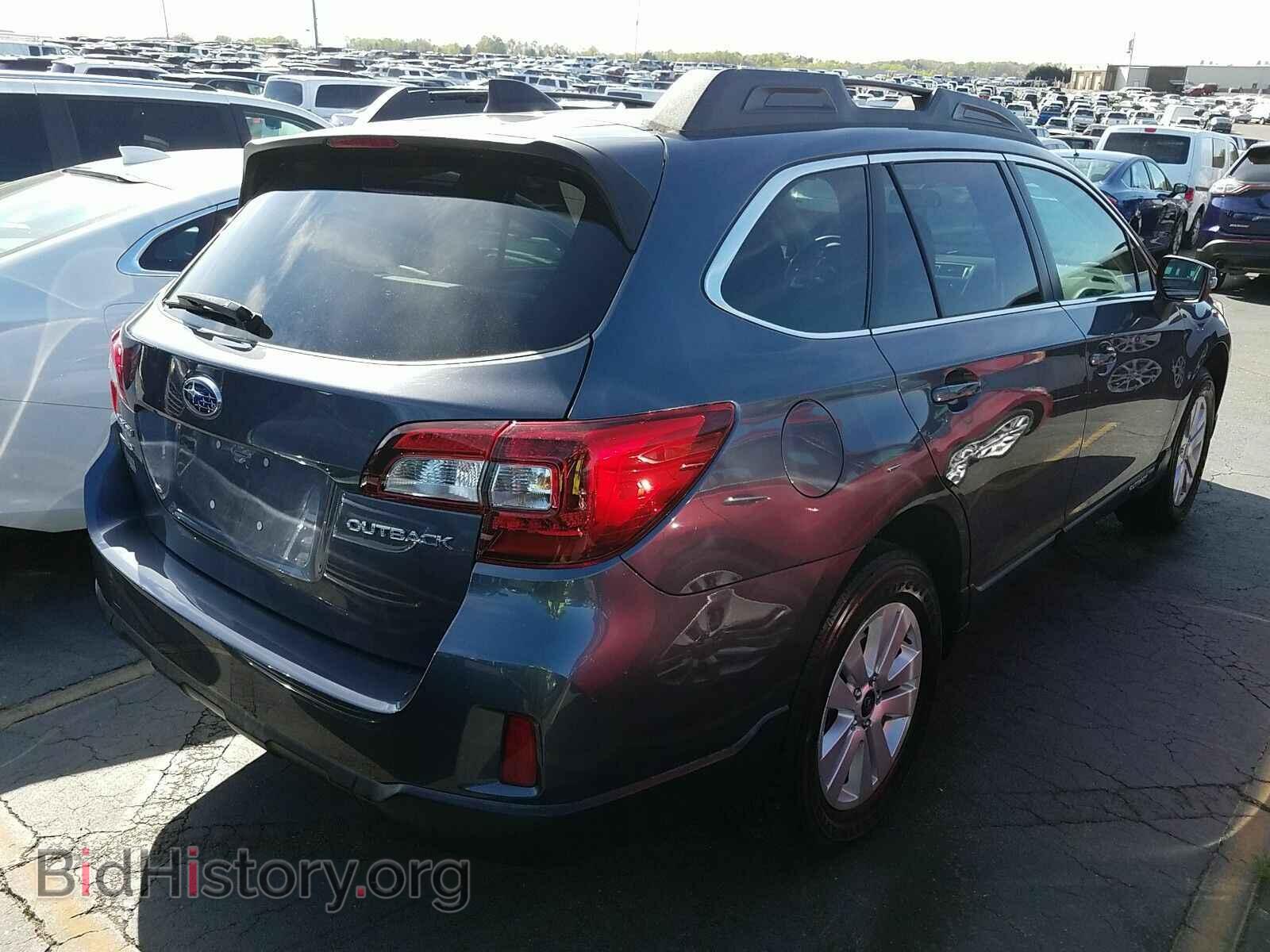 2016 Subaru Outback - VIN: 4S4BSBFC1G3248097 - Photo 2