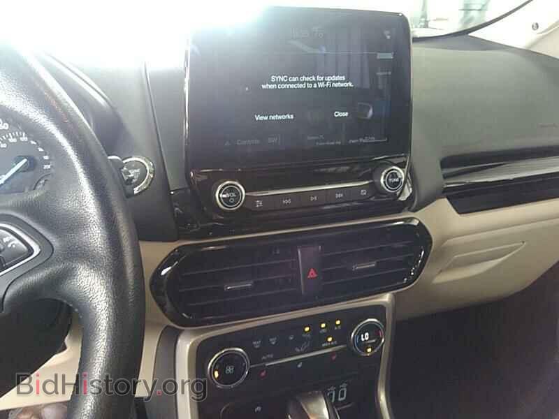 2019 Ford EcoSport - VIN: MAJ6S3KL6KC279586 - Фото 4
