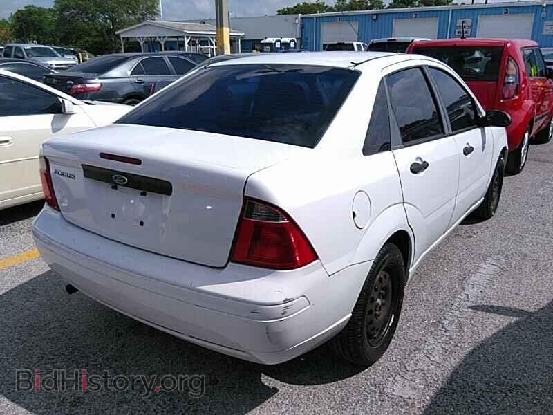 2007 Ford Focus - VIN: 1FAFP34N07W291092 - Фото 2