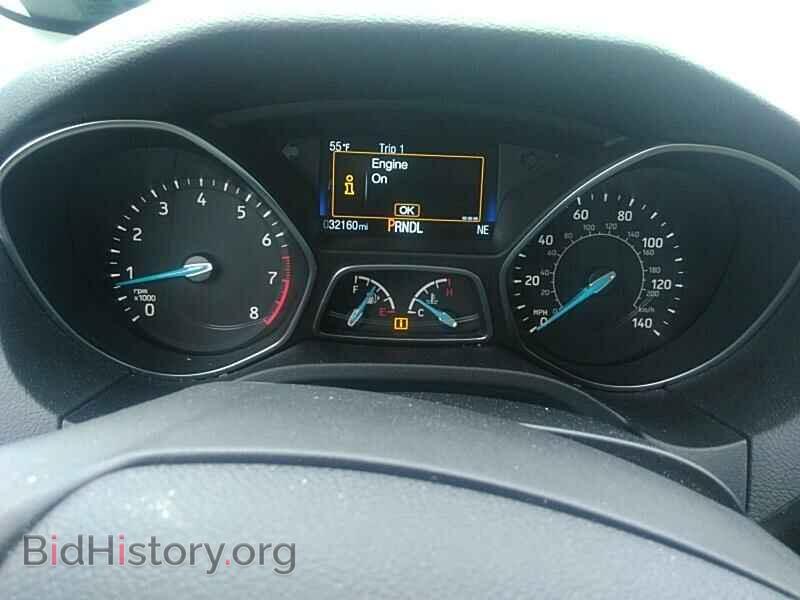 2017 Ford Focus - VIN: 1FADP3K21HL205016 - Фото 5