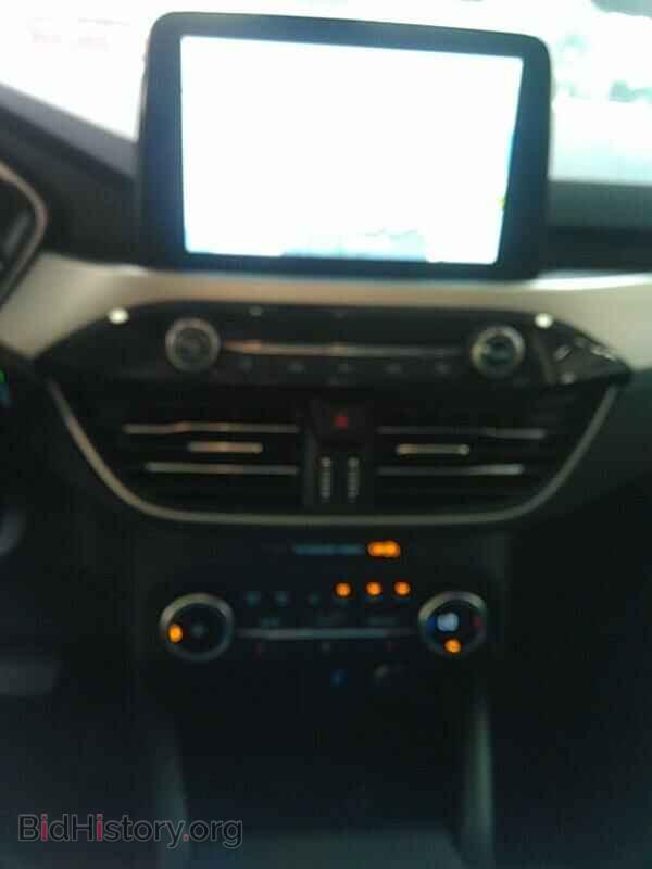 2020 Ford Escape - VIN: 1FMCU9H67LUA37179 - Фото 4