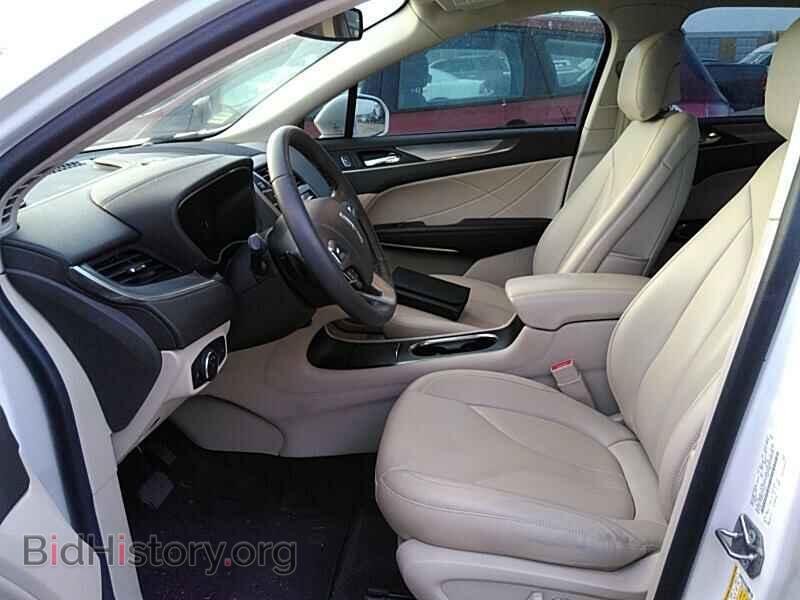 2017 Lincoln MKC - VIN: 5LMCJ1C90HUL71103 - Фото 3