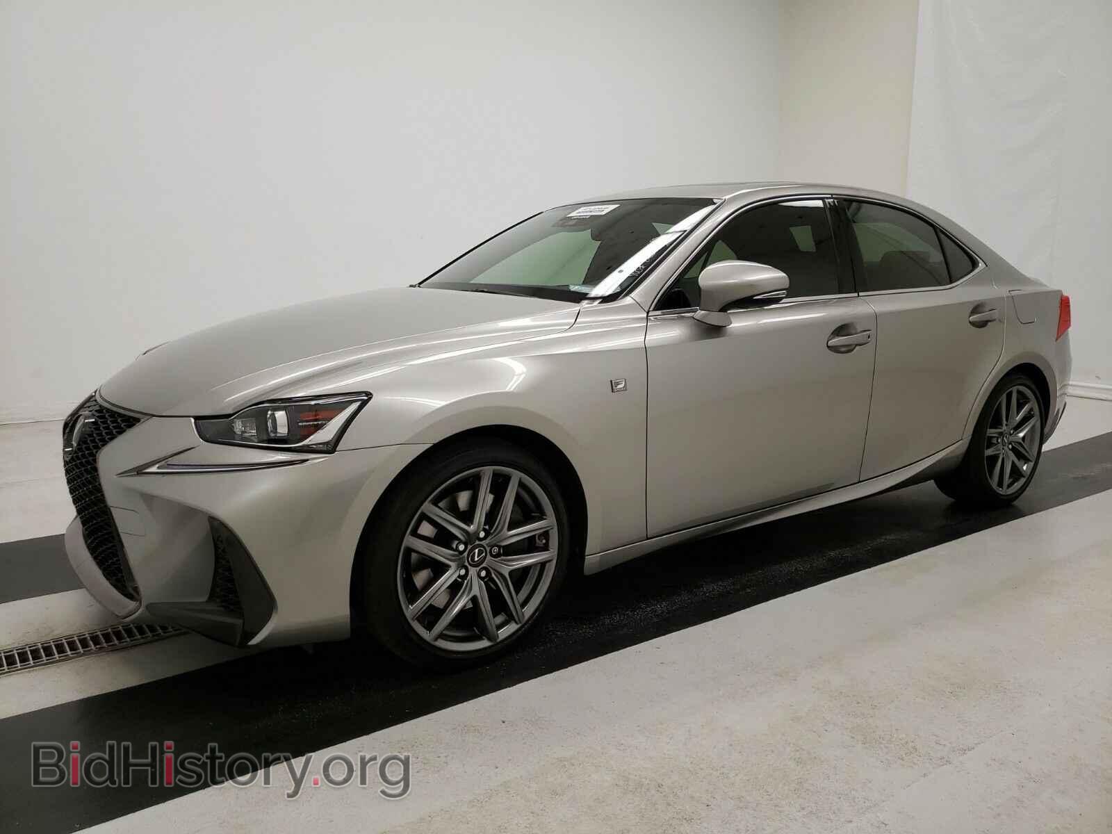 Фотография JTHBA1D26H5040281 - Lexus IS 2017