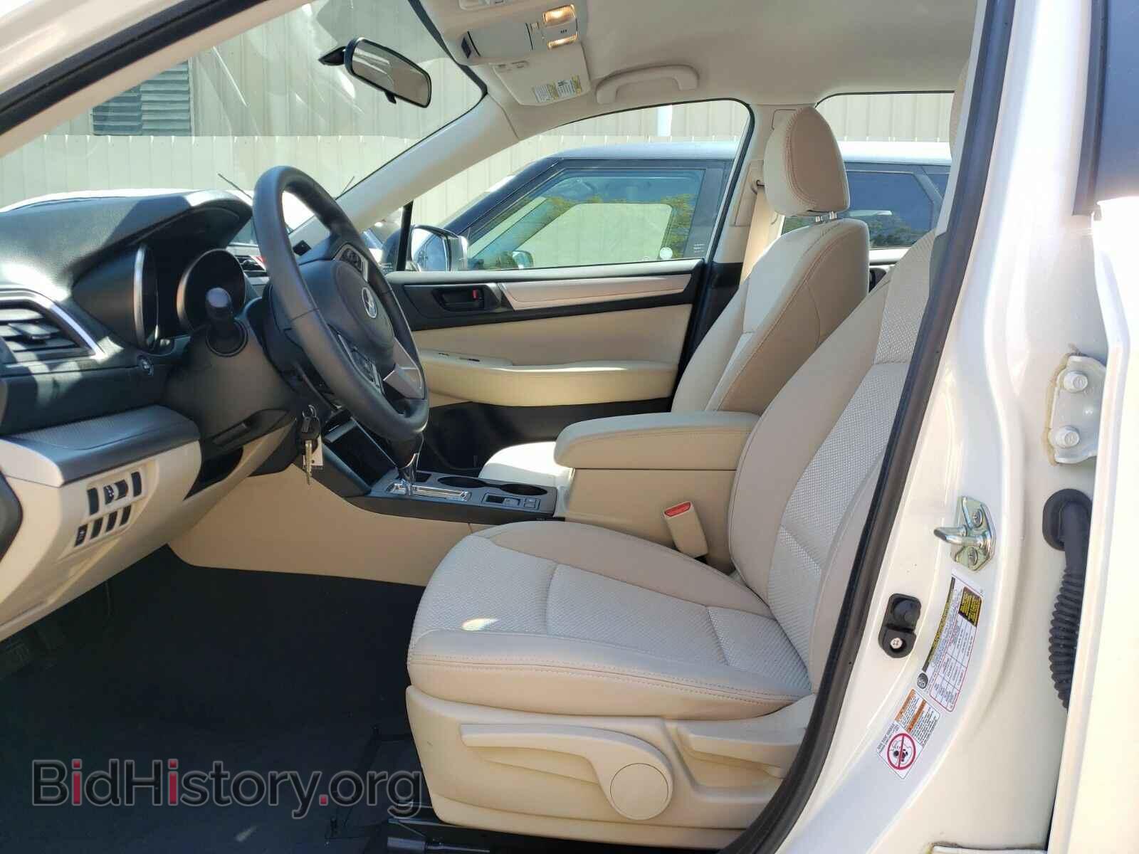 2017 Subaru Outback - VIN: 4S4BSAAC9H3336527 - Фото 3