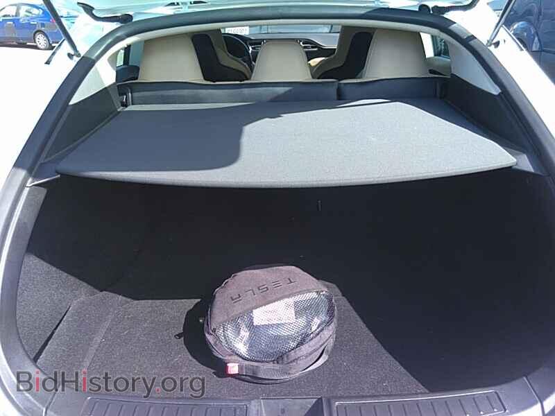 2015 Tesla Model S - VIN: 5YJSA1S2XFF098149 - Photo 7