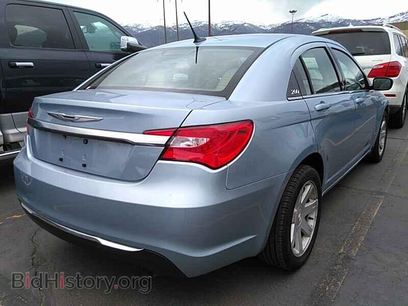 2012 Chrysler 200 - VIN: 1C3CCBBG8CN226597 - Фото 2