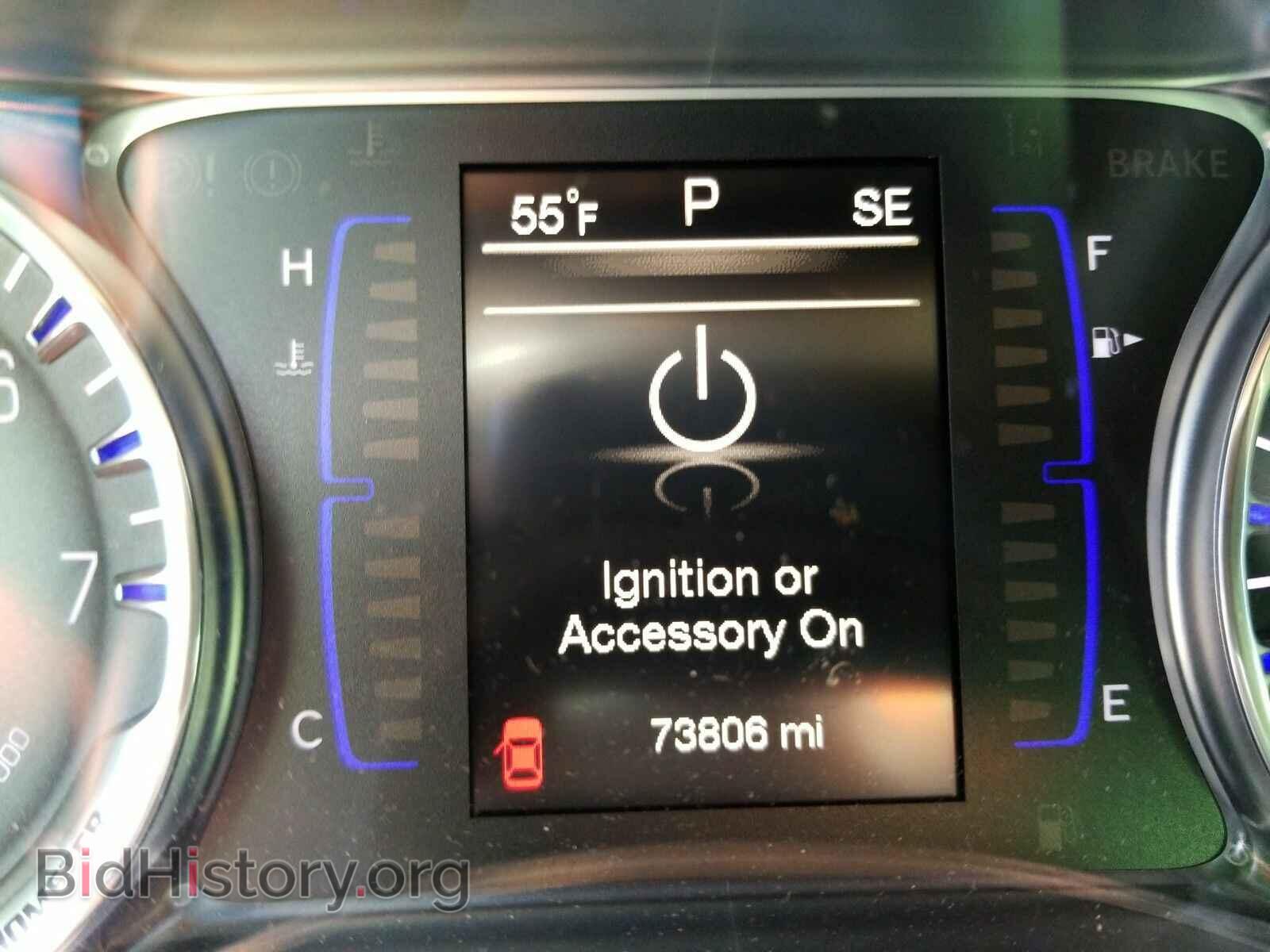 2016 Chrysler 200 - VIN: 1C3CCCFB8GN188055 - Фото 5