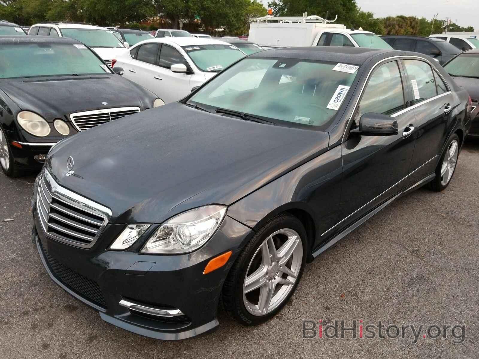 Photo WDDHF5KB5DA693229 - Mercedes-Benz E-Class 2013