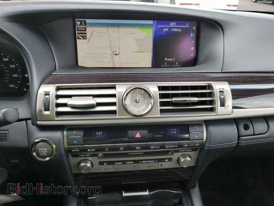 2017 Lexus LS - VIN: JTHCL5EF0H5028280 - Фото 4